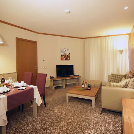 Апарт-отель Ruskovets Thermal & 4*