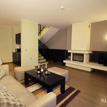 アパートホテル Ruskovets Thermal & バンスコ